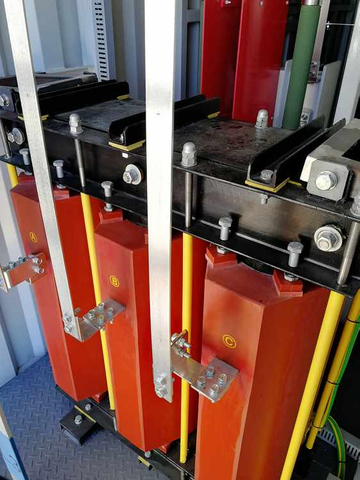 Générateur de var statique refroidi par air intérieur Sinopak 3,3 kV pour le filtrage des harmoniques