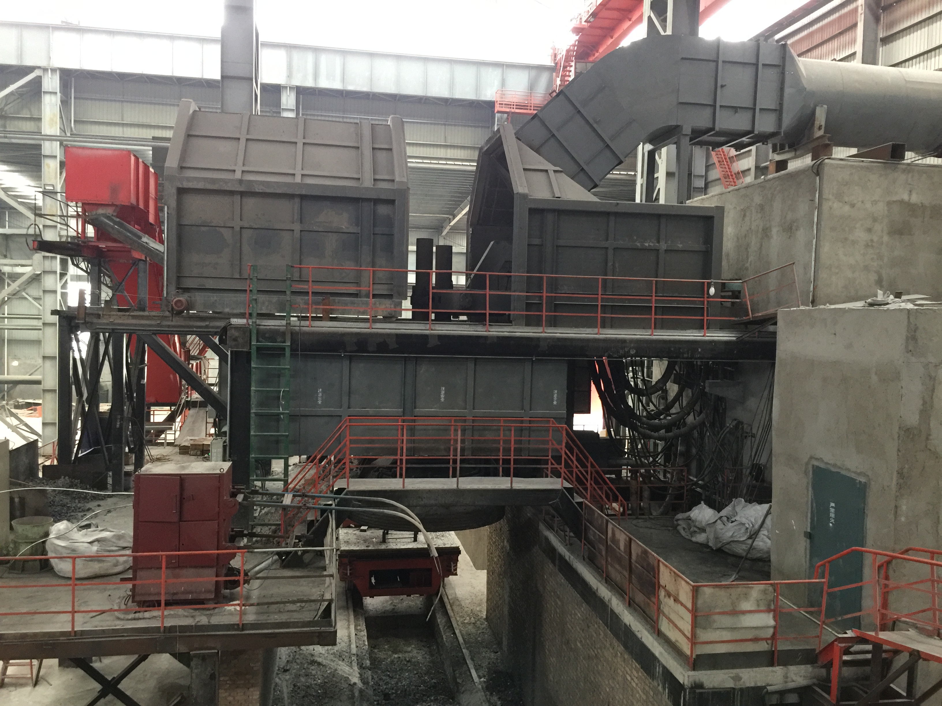 &Eacute;quipement de fusion dans le groupe d'acier