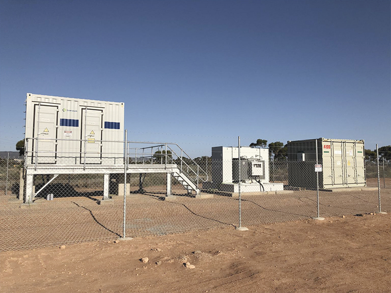 Australie Kadina 33kv 4mvar SVG dans la ferme solaire